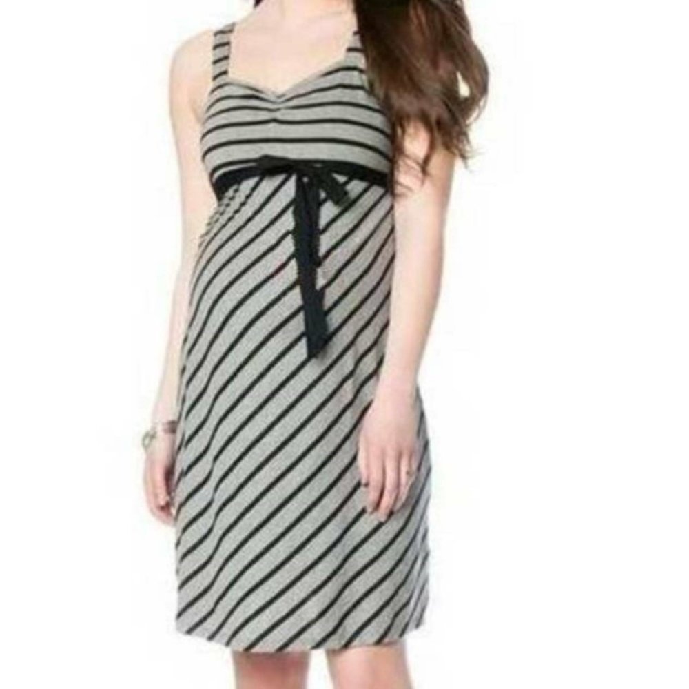 Oh Baby Motherhood Maternity Dress L Gray Striped Empire Sleeveless Summer